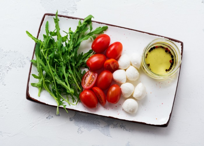 Mediterranean diet foods to eat and avoid