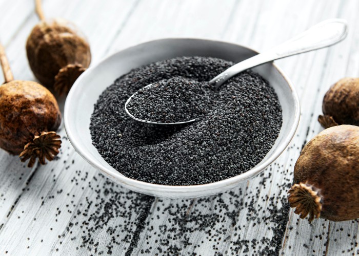 Poppy seeds in a bowl